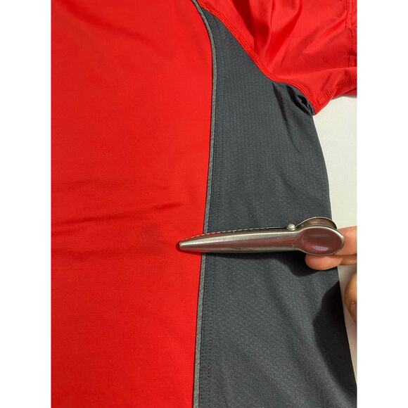 Lululemon Bolt Tech Shirt – Men’s XL, Red Short Sleeve, Bottom Pocket, 22x29 - Picture 5 of 11